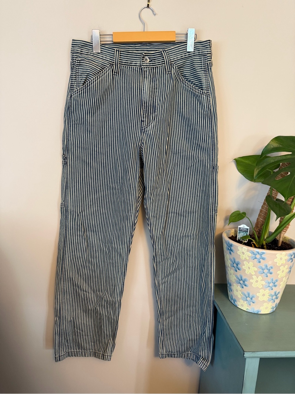Levi's Men's Straight Leg Pinstripe Pants - Blue & White